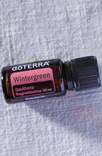 Carregar imagem no visualizador da galeria, Óleo Essencial dōTERRA Wintergreen (Nepalês) - 15ml